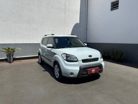 KIA SOUL 1.6 EX 16V GASOLINA 4P AUTOMÁTICO